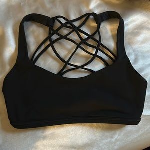 XS Women’s Lululemon Sports Bra